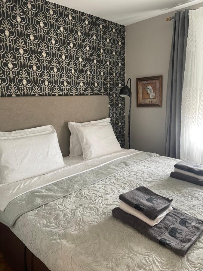 Lea-Lux Apartment Čačak Dış mekan fotoğraf