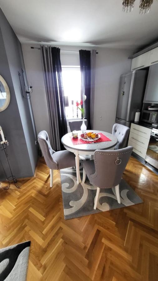 Lea-Lux Apartment Čačak Dış mekan fotoğraf